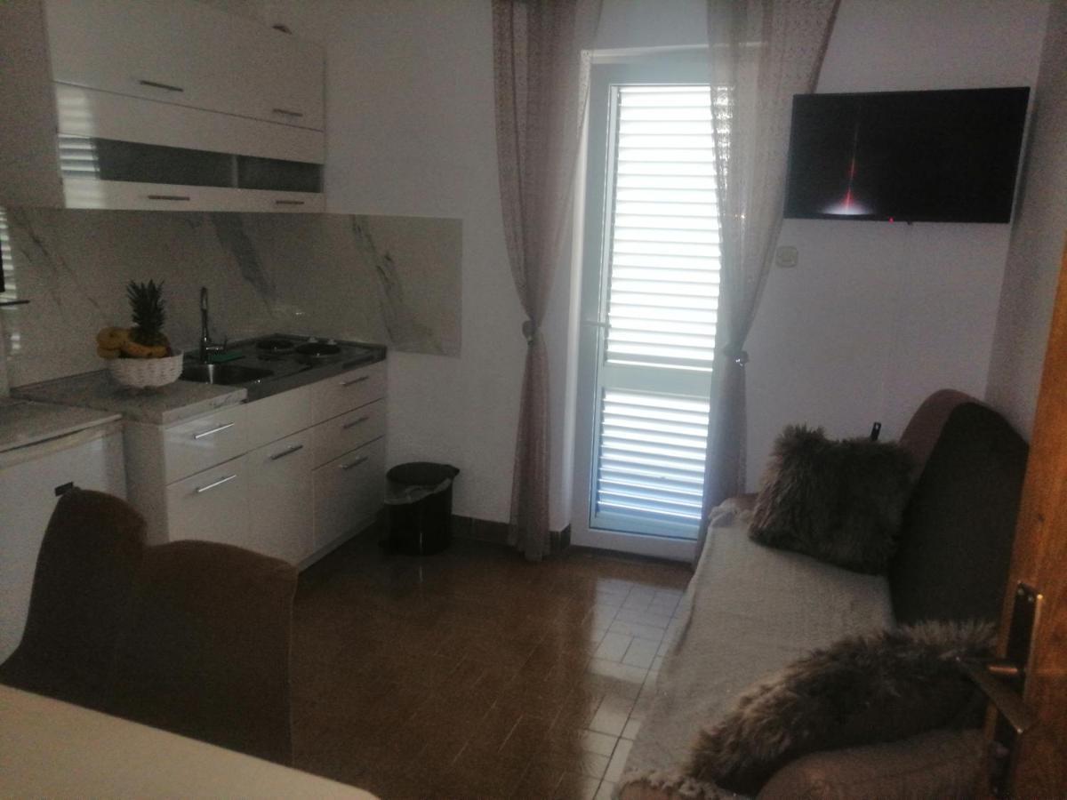 Apartman Ivo Leilighet Baška Voda Eksteriør bilde